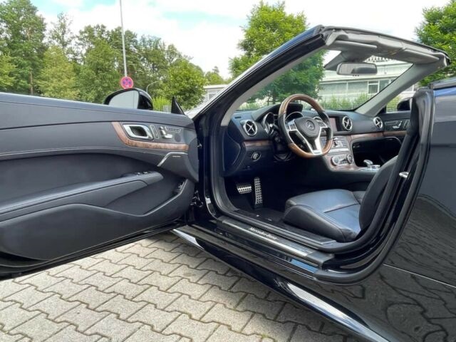 Mercedes-Benz SL 400 AMG Line Panorama Massage Harman / Kardon