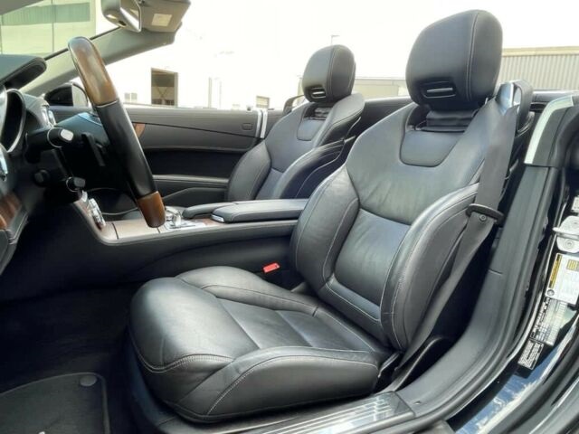 Mercedes-Benz SL 400 AMG Line Panorama Massage Harman / Kardon