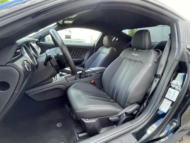 Ford Mustang 2,3 Eco Boost 2018 Kamera Navi LED