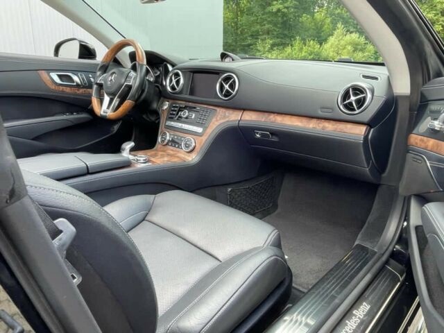 Mercedes-Benz SL 400 AMG Line Panorama Massage Harman / Kardon