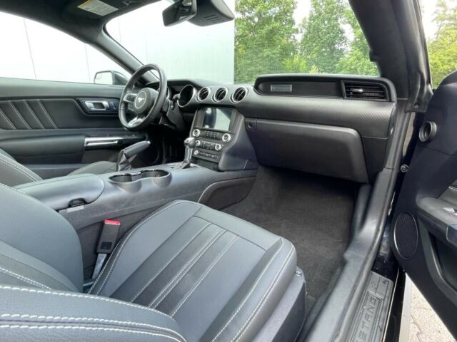 Ford Mustang 2,3 Eco Boost 2018 Kamera Navi LED