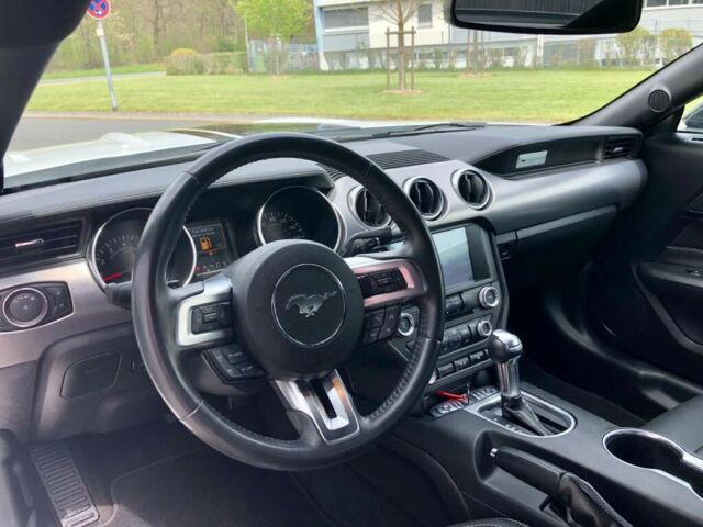 Ford Mustang 5.0 V8 GT Shelby Style