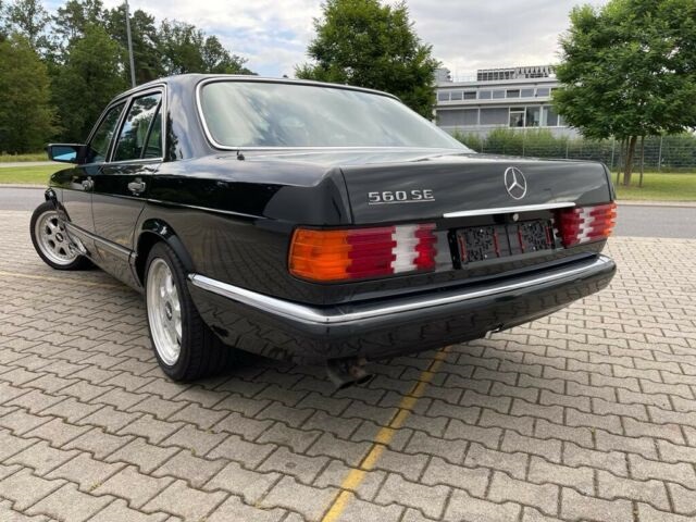 Mercedes-Benz 560 SE W126 H