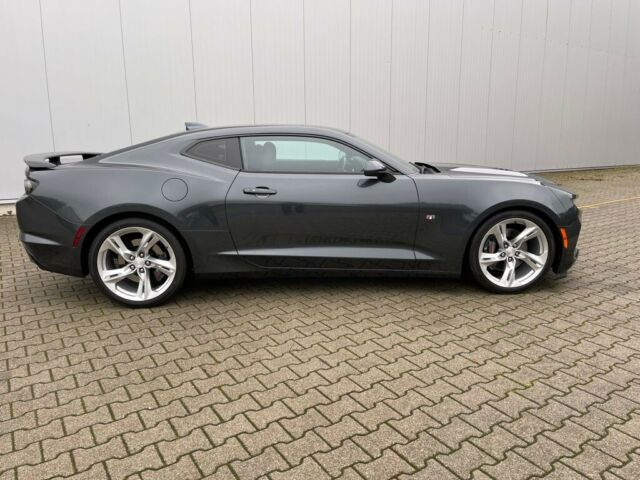 Chevrolet SS 6.2 V8 Coupe Performance Automatic