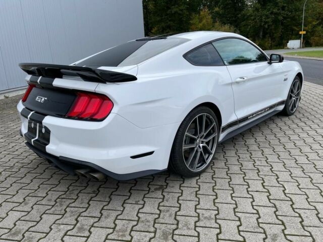 Ford Mustang 5.0 V8 GT Performance  10Gang