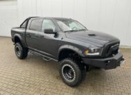 Dodge 5.7 4X4 MONSTER OFFROAD 11″ 8rychlostní LPG-velká kabina