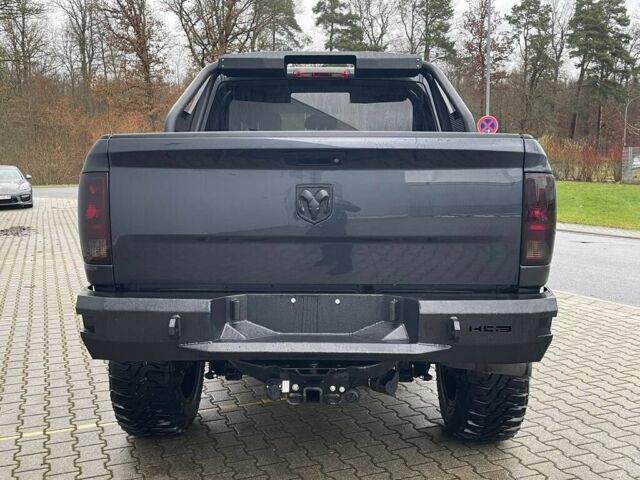 Dodge 5.7 4X4 MONSTER OFFROAD 11″ 8rychlostní LPG-velká kabina