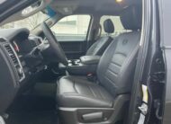 Dodge 5.7 4X4 MONSTER OFFROAD 11″ 8rychlostní LPG-velká kabina