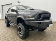Dodge 5.7 4X4 MONSTER OFFROAD 11″ 8rychlostní LPG-velká kabina