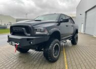 Dodge 5.7 4X4 MONSTER OFFROAD 11″ 8rychlostní LPG-velká kabina