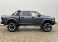 Dodge 5.7 4X4 MONSTER OFFROAD 11″ 8rychlostní LPG-velká kabina