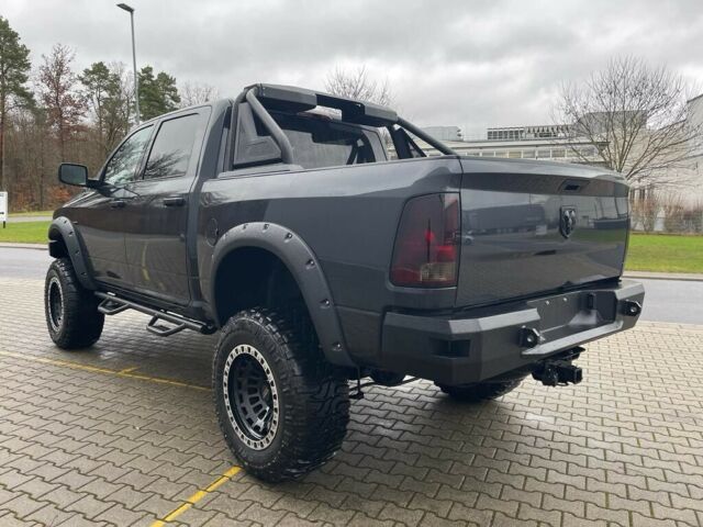 Dodge 5.7 4X4 MONSTER OFFROAD 11″ 8rychlostní LPG-velká kabina