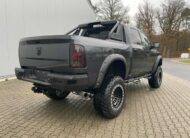 Dodge 5.7 4X4 MONSTER OFFROAD 11″ 8rychlostní LPG-velká kabina