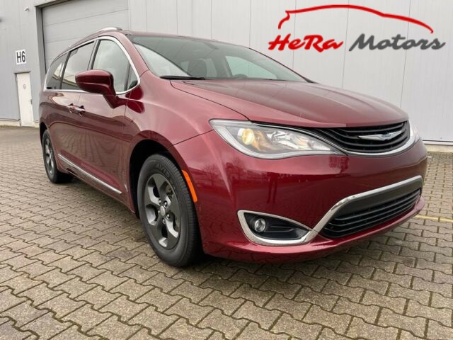 Chrysler Pacifica 3.6 E-Hybrid DVD KAMERA 7 MÍST