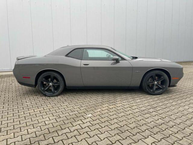 Dodge Challenger 5.7 R/T Automat