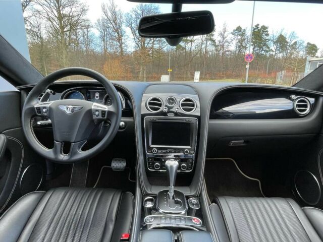 Bentley Continental GT Coupe 4.0 V8 4WD Automatic