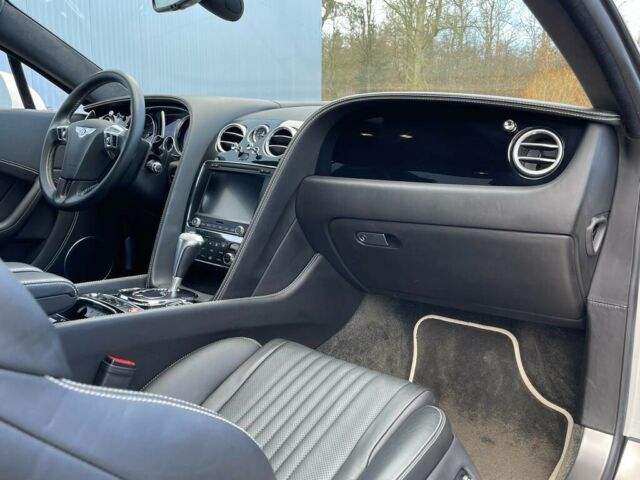 Bentley Continental GT Coupe 4.0 V8 4WD Automatic