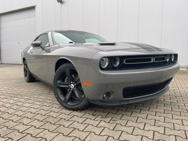 Dodge Challenger 5.7 R/T Automat