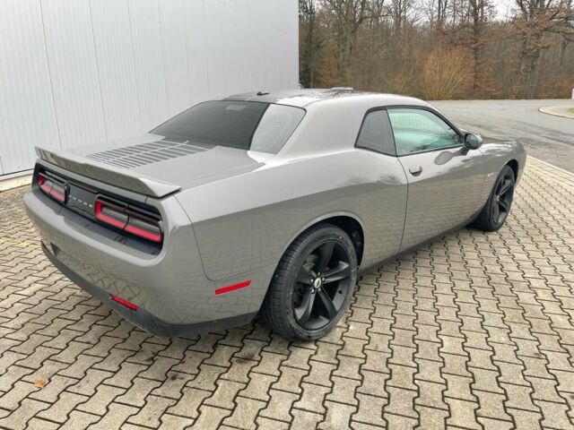 Dodge Challenger 5.7 R/T Automat