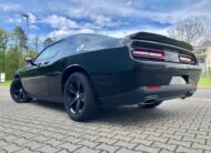 Dodge Challenger 3.6 s 8 rychlostmi