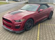 Ford Mustang Convertible 5.0 V8 GT GPS kožená xenony
