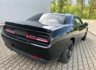 Dodge Challenger 3.6 s 8 rychlostmi