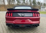 Ford Mustang Convertible 5.0 V8 GT GPS kožená xenony