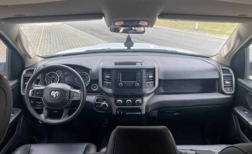 Dodge 5.7 CREWCAB 4×4 HARDTOP  LPG 2019