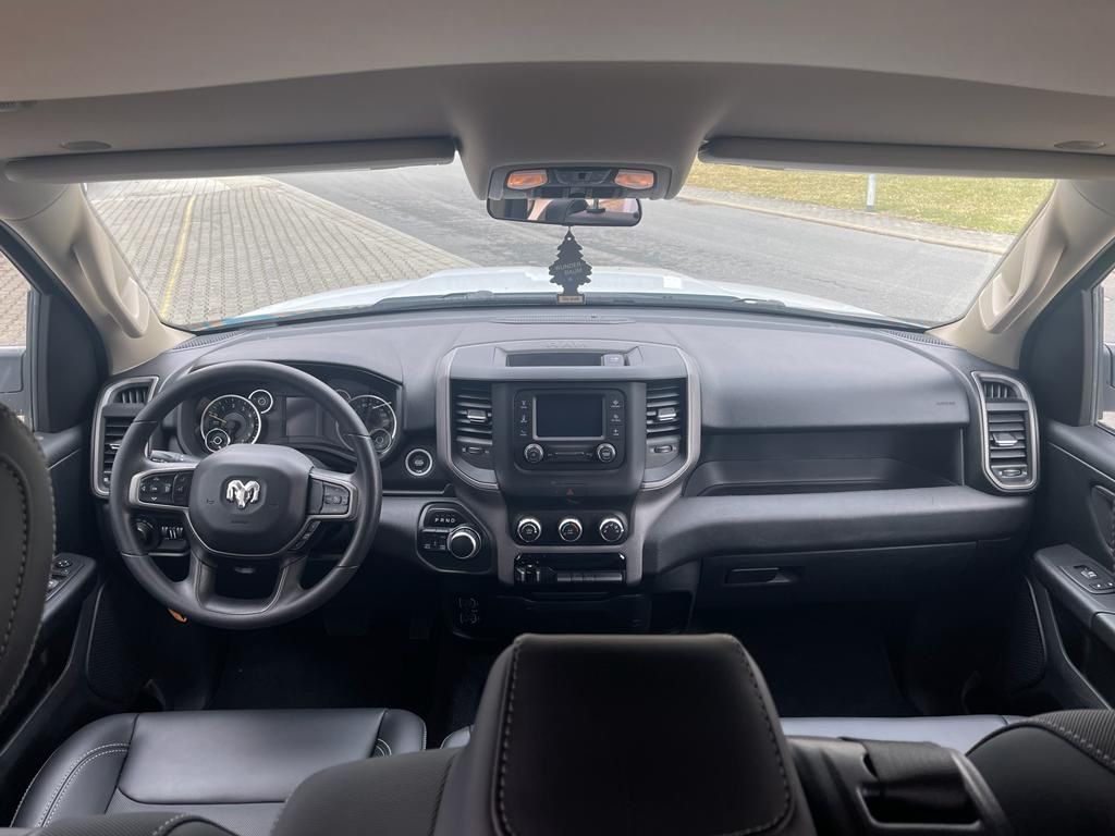 Dodge 5.7 CREWCAB 4×4 HARDTOP  LPG 2019