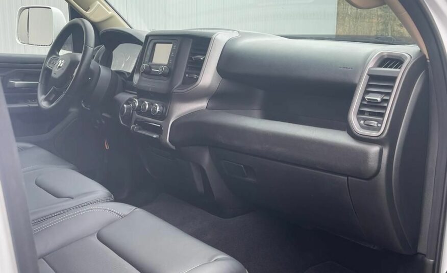 Dodge 5.7 CREWCAB 4×4 HARDTOP  LPG 2019
