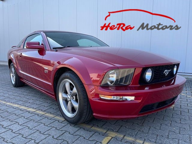 Ford Mustang GT 4.6 Coupe Premium Automatic Shaker