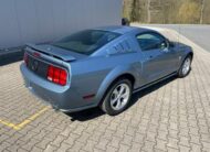 Ford Mustang GT 4.6 Coupe Premium Automatic Shaker