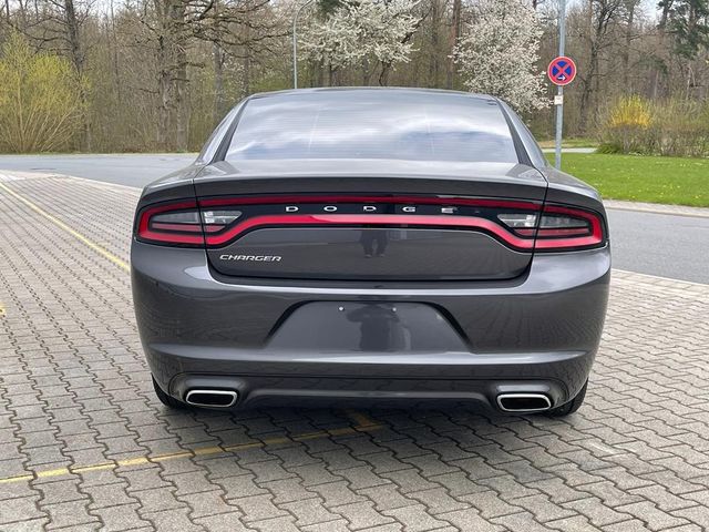 Dodge Charger 3.6 V6 8 rychlostí
