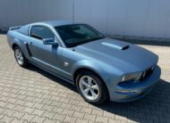 Ford Mustang GT 4.6 Coupe Premium Automatic Shaker