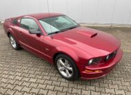 Ford Mustang GT 4.6 Coupe Premium Automatic Shaker