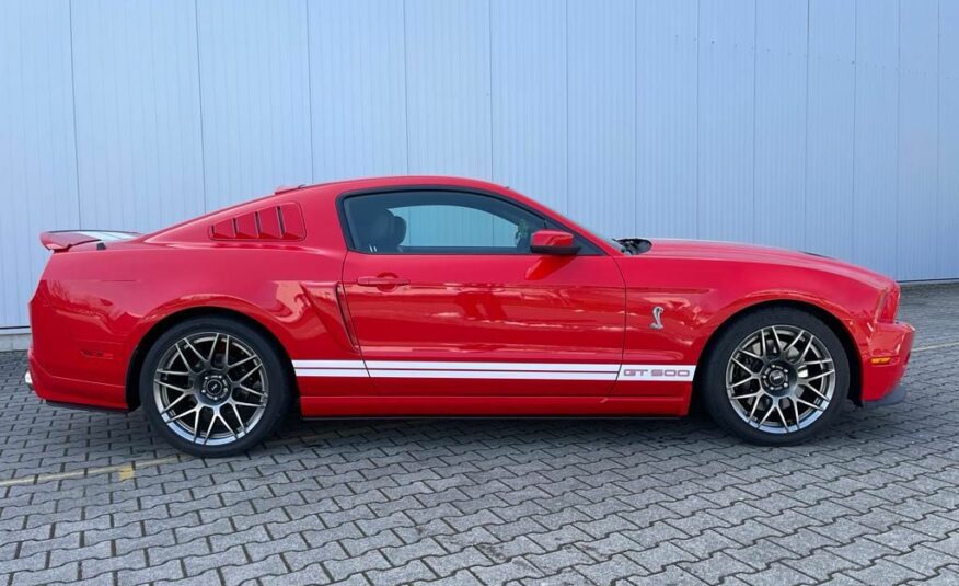 Ford Mustang Shelby GT500 switch xenon kůže shaker