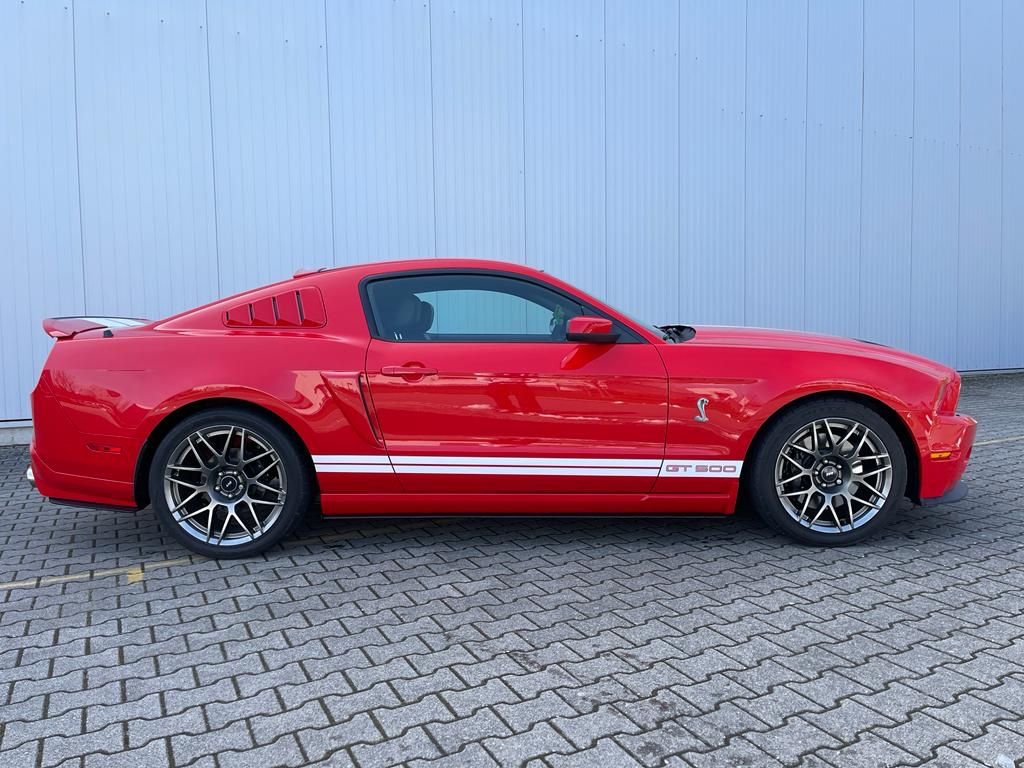 Ford Mustang Shelby GT500 switch xenon kůže shaker
