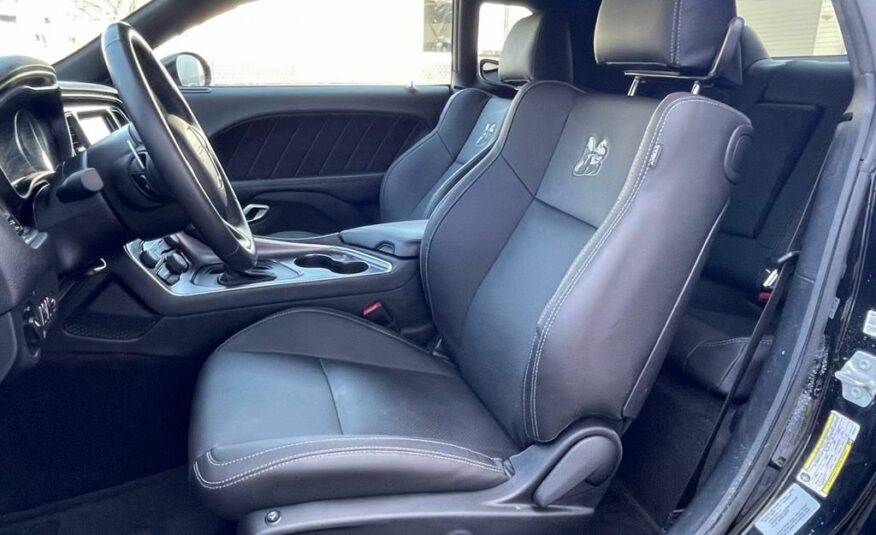 Dodge Challenger 6,4 SRT 8 Automat Navi Kamera