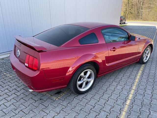 Ford Mustang GT 4.6 Coupe Premium Automatic Shaker