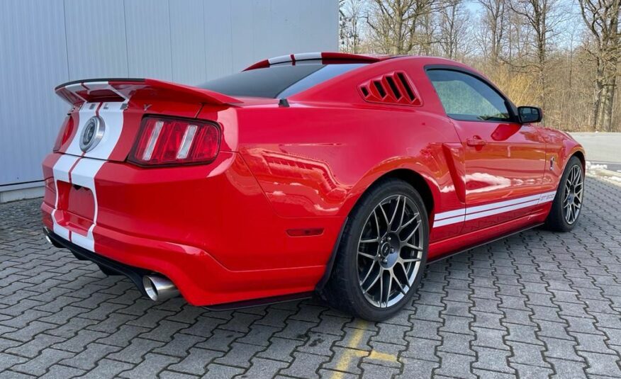 Ford Mustang Shelby GT500 switch xenon kůže shaker