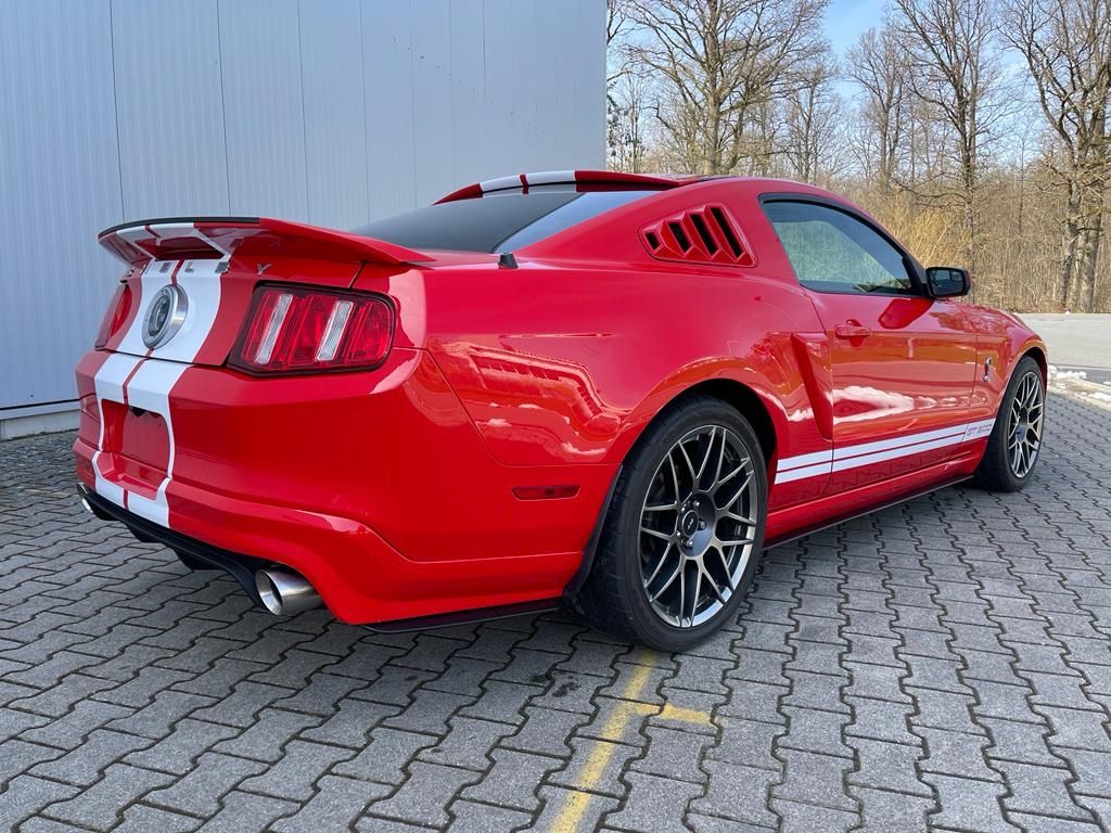 Ford Mustang Shelby GT500 switch xenon kůže shaker