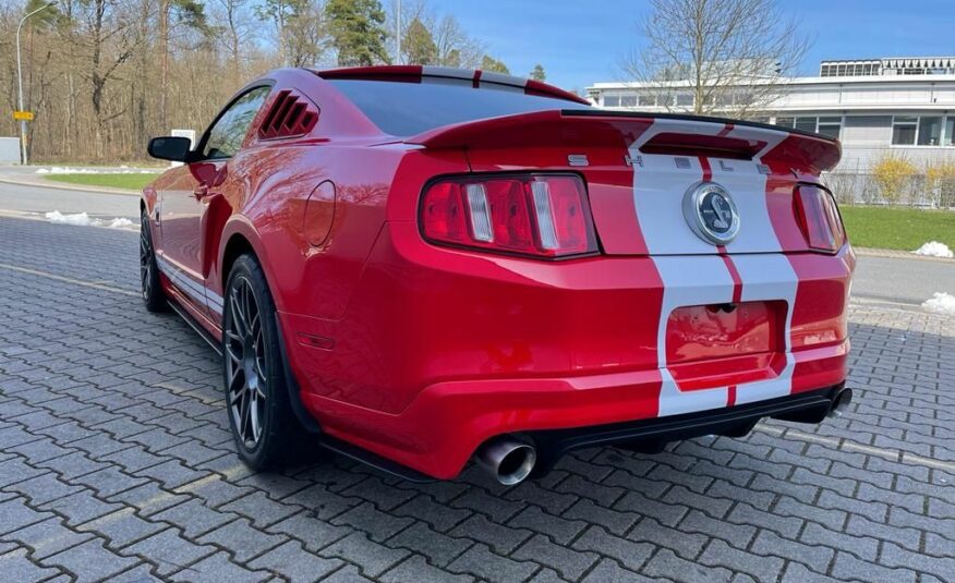 Ford Mustang Shelby GT500 switch xenon kůže shaker