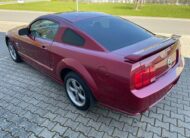Ford Mustang GT 4.6 Coupe Premium Automatic Shaker