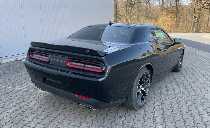 Dodge Challenger 6,4 SRT 8 Automat Navi Kamera