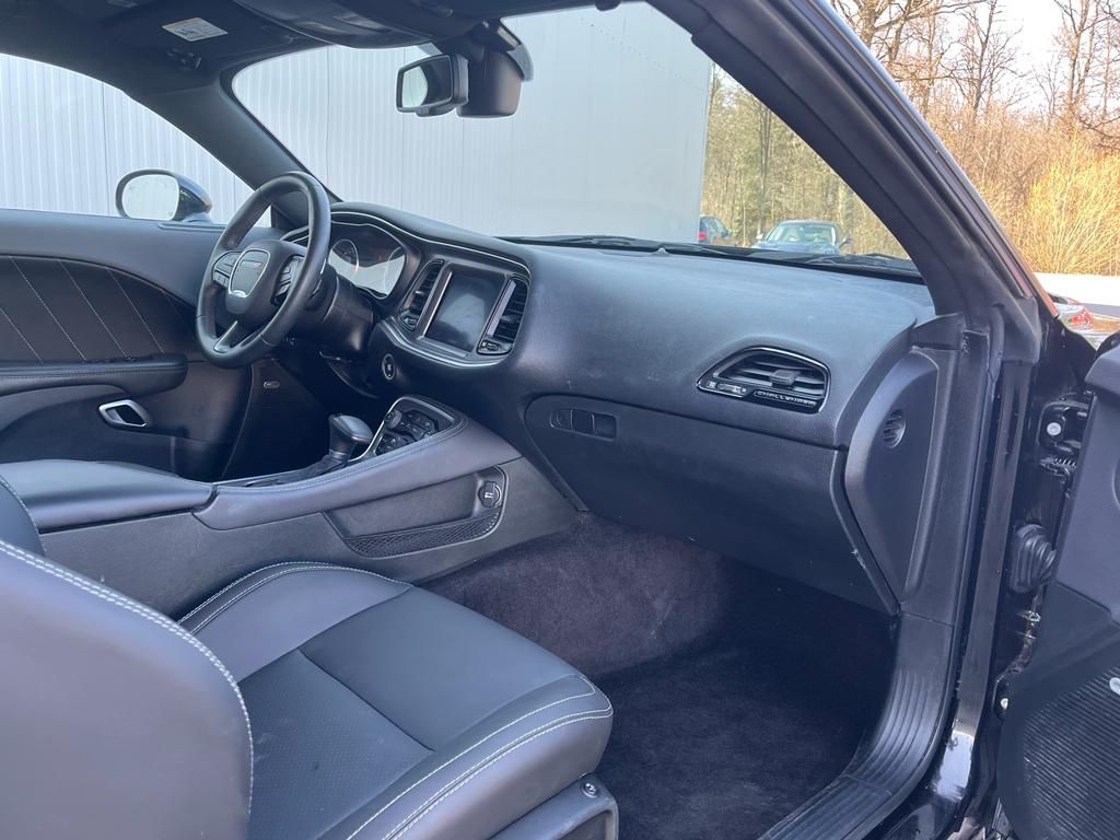 Dodge Challenger 6,4 SRT 8 Automat Navi Kamera