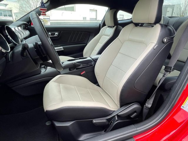 Automat xenony Ford Mustang 3.7