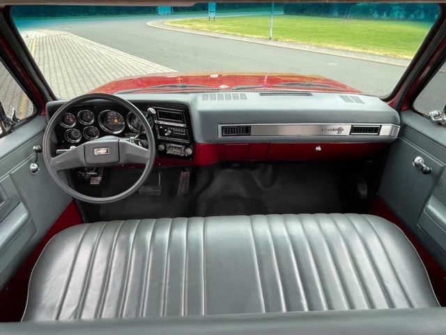 Chevrolet C 10 pick-up 5.0 V8 truck H