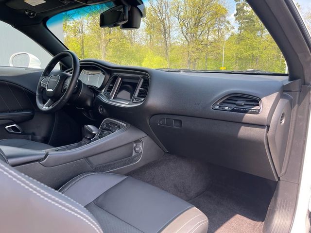 Dodge Challenger 5.7 R/T Auto.