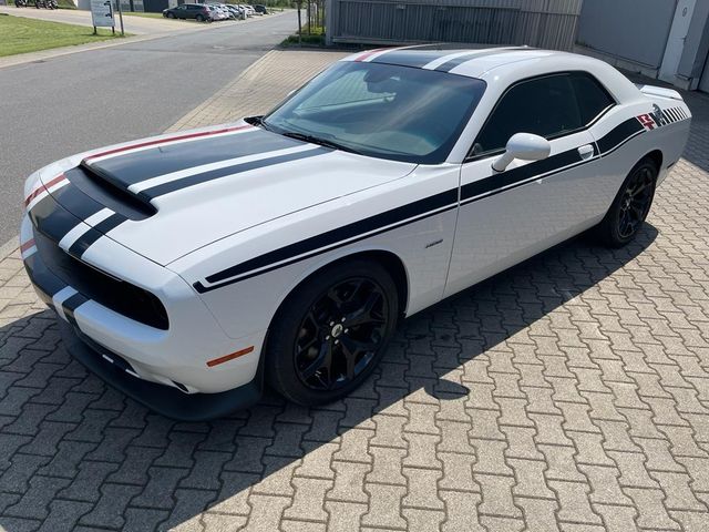 Dodge Challenger 5.7 R/T Auto.