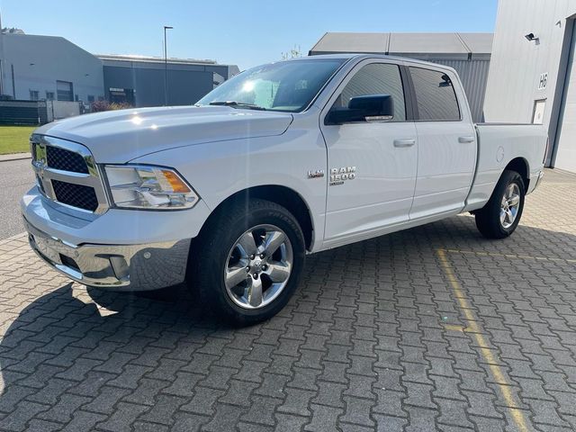 Dodge 5.7 CREWCAB DLOUHÝ  LPG
